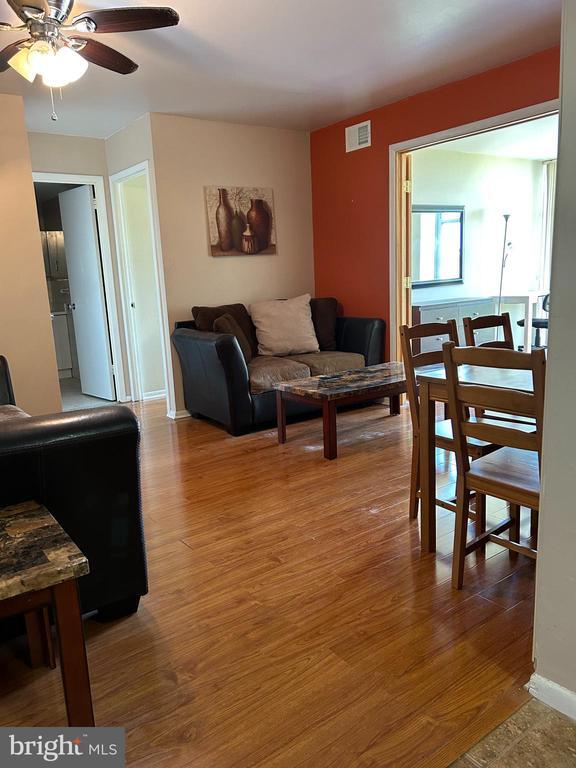 Primary Photo - 3600 Conshohocken Ave