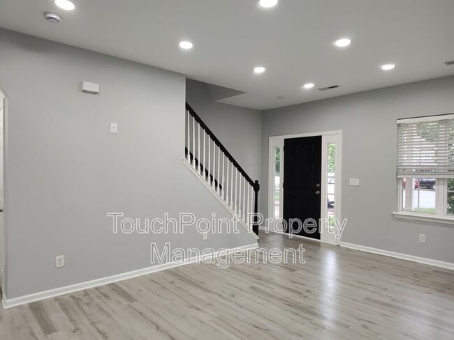 Building Photo - 469 Laurel Fork Dr