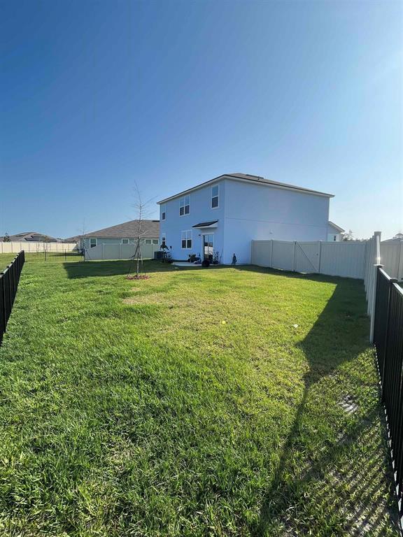 Building Photo - 517 Jarama Cir