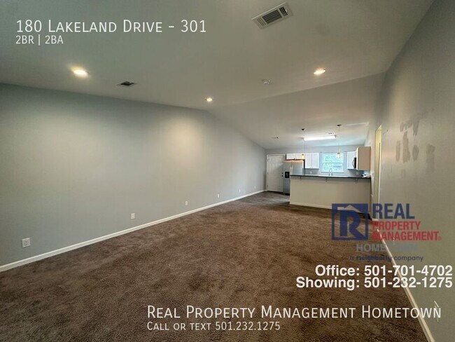 Foto del edificio - 180 Lakeland Dr