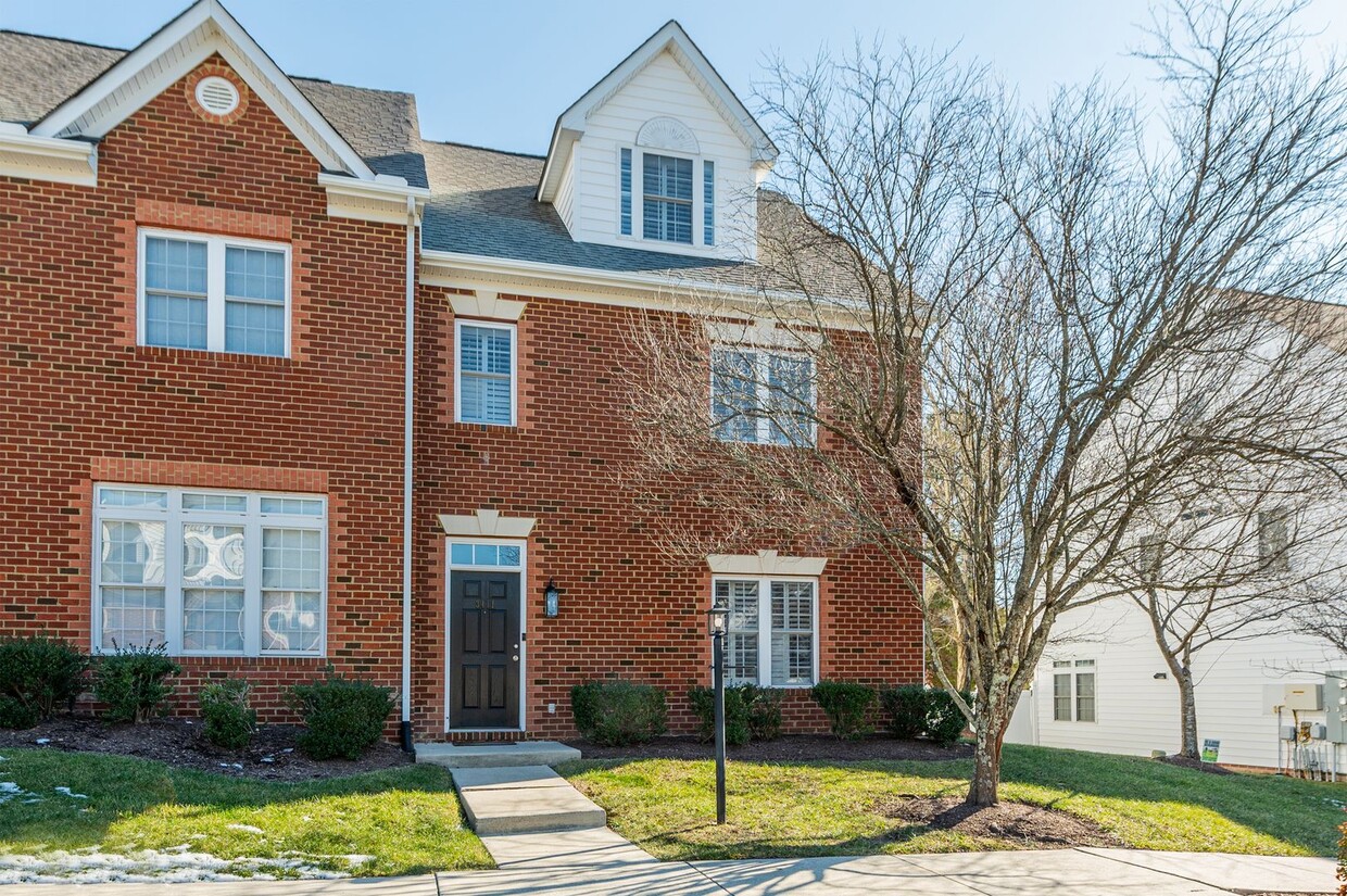 4 bedroom / 4 bath Henrico Townhouse - Ja... - 4 bedroom / 4 bath Henrico Townhouse  - Ja...