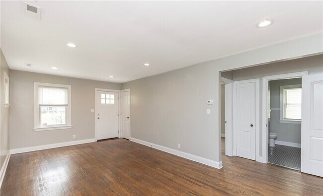 Viviendo - 1302 Mount Erin Dr