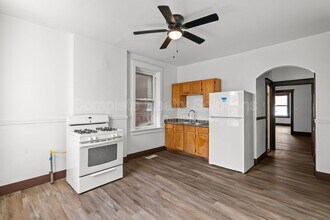 Building Photo - 510-512-512 Fassen St