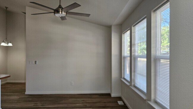 Foto del edificio - Delaware Duplex