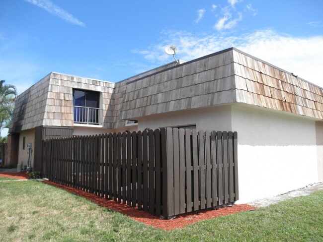 Waterview Estates - Waterview Estates House