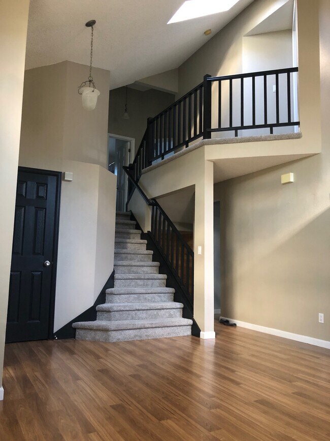 Foto del edificio - 5870 S Rock Creek Dr