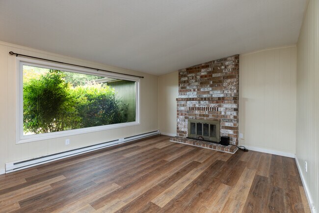 Foto del edificio - 74693 Hale Ln