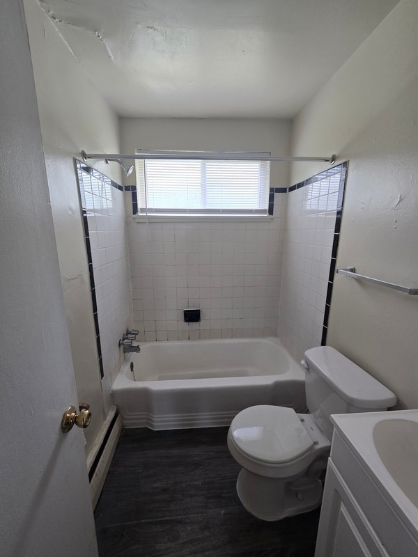 Foto del edificio - 3206 Ellwood Ave
