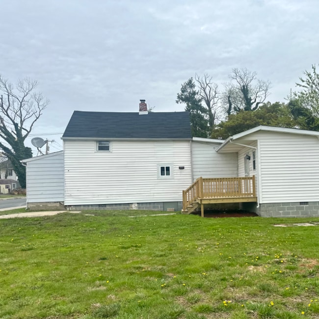 Building Photo - 46 Lincoln St