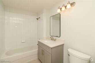 Building Photo - 1415 Tiffany Ln