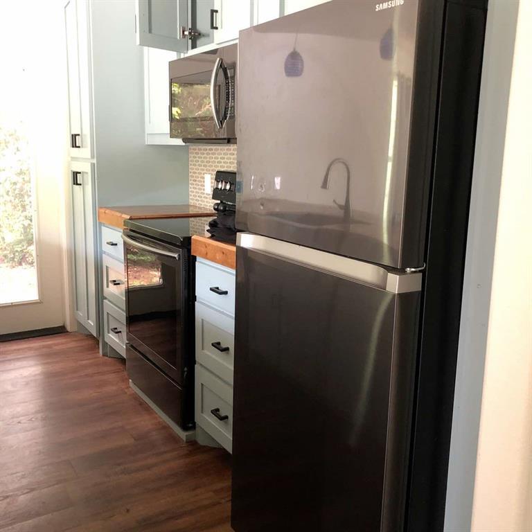 Building Photo - 1212 Ridgewood Rd