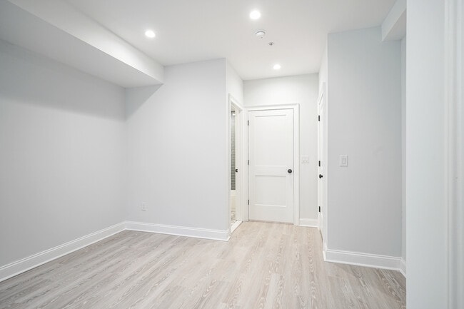 Photo - 1006 S 19th St Apartment