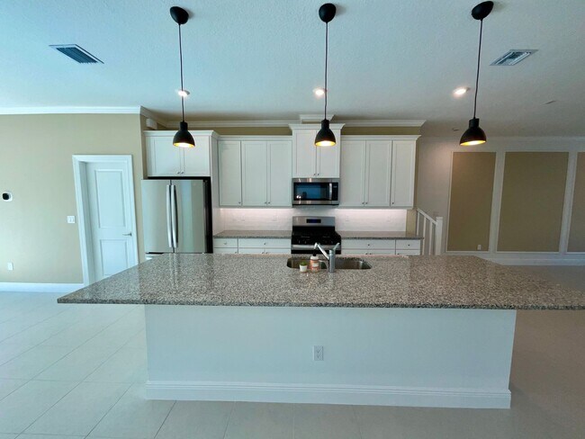 Foto del edificio - 3/2.5/2 Townhome in Rosette Park at Newfield