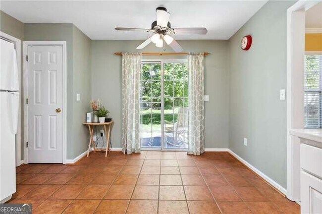 Building Photo - 1097 Dalesford Dr