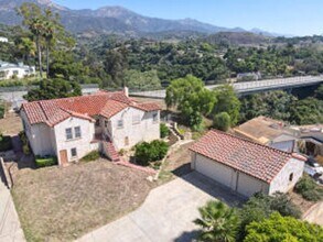 Building Photo - 3491 Foothill Rd