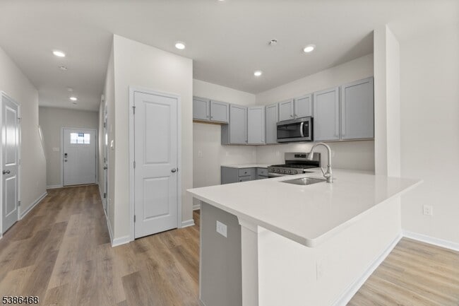 Foto del edificio - 76 Alexander Wy