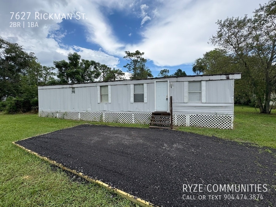 Primary Photo - 7627 Rickman St