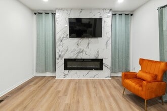 Building Photo - 150 N 22nd St