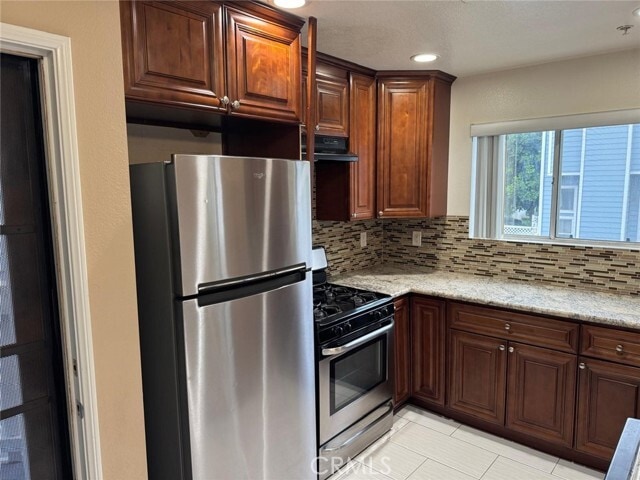 Building Photo - 13054 Sycamore Village Dr