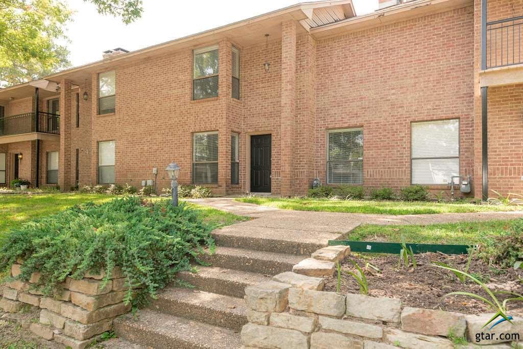 5909 Hollytree Dr, Tyler, TX 75703 Townhouse for Rent in Tyler, TX