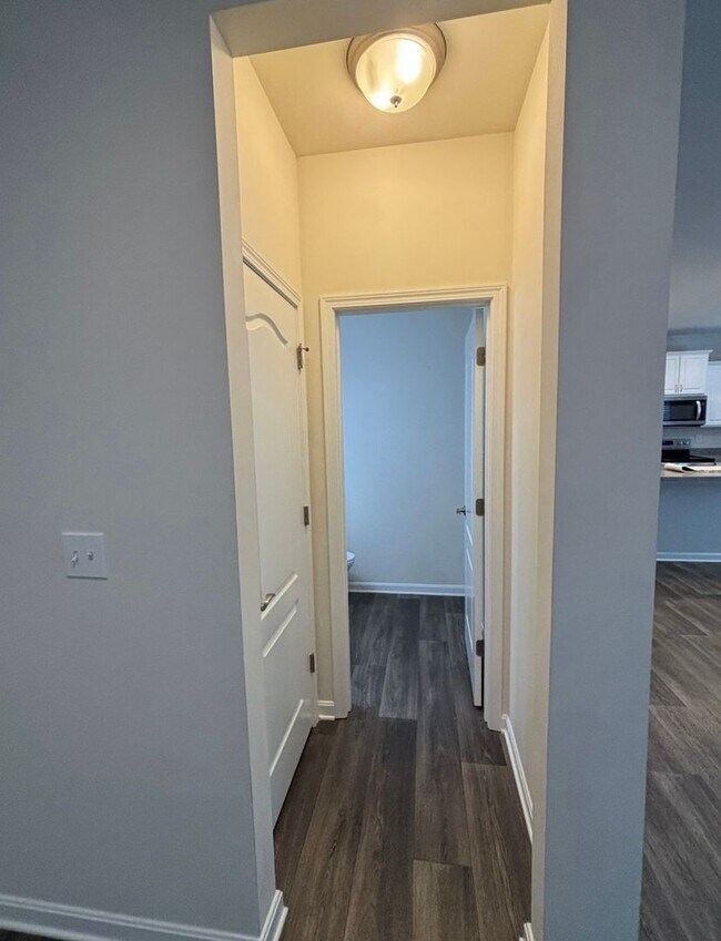 Building Photo - 3BR/2.5BA Home for Rent in Eastwood for Re...