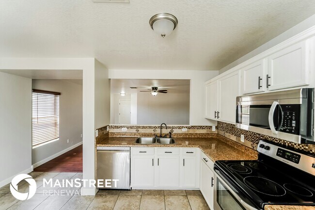 Foto del edificio - 2851 E Liverpool