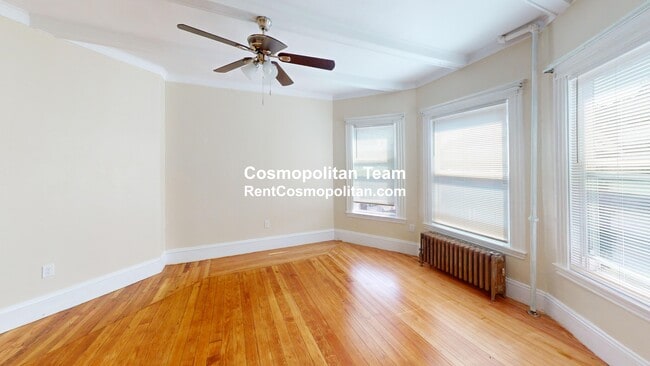 Building Photo - 321 Summer St