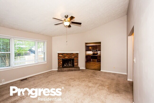 Building Photo - 5723 Ensenada Ave