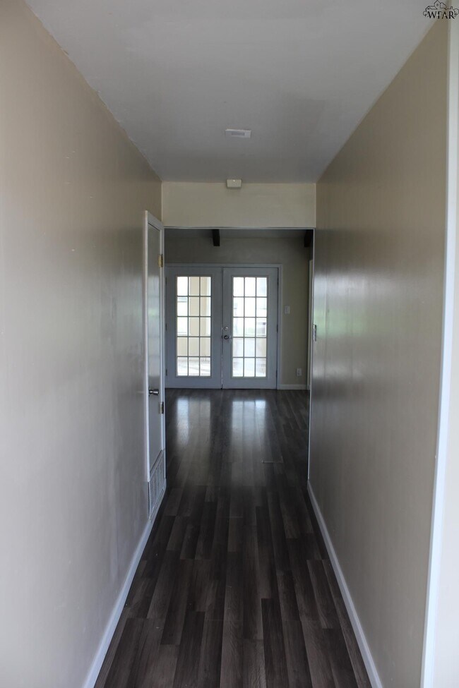 Foto del edificio - 5508 Hooper Dr