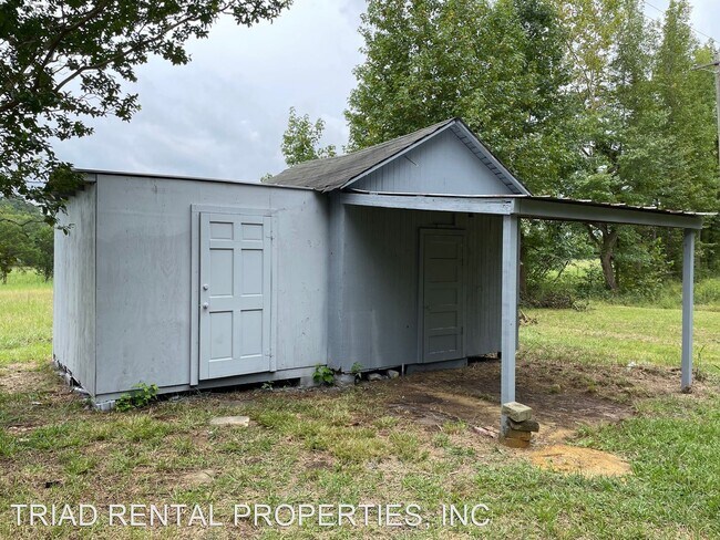 Foto del edificio - 2 br, 1 bath House - 23408 S. NC HWY 109