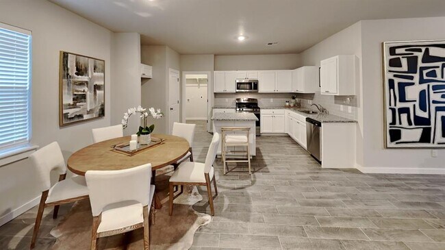 Foto del edificio - 12437 Armstrong Dr