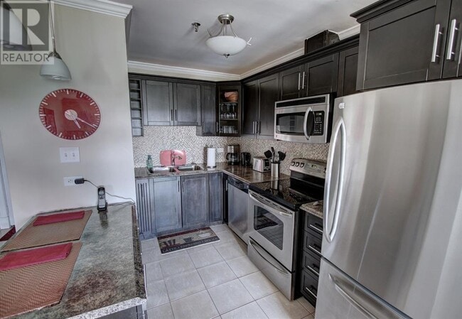 Building Photo - 100 Elizabeth Ave