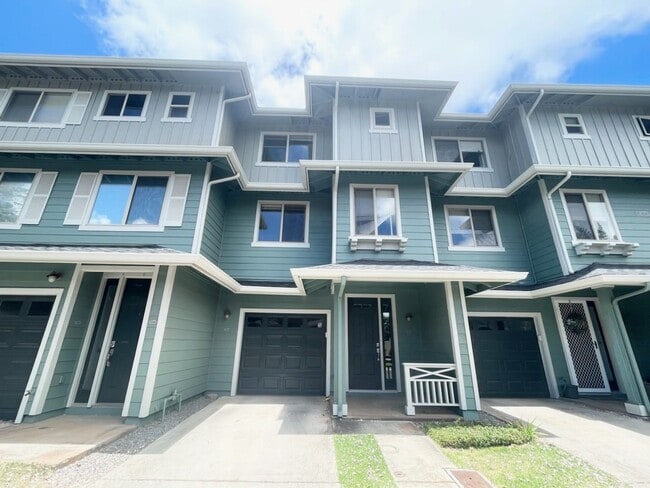 Building Photo - 3 Bed/2.5 Bath Townhome with Garage at Kai...