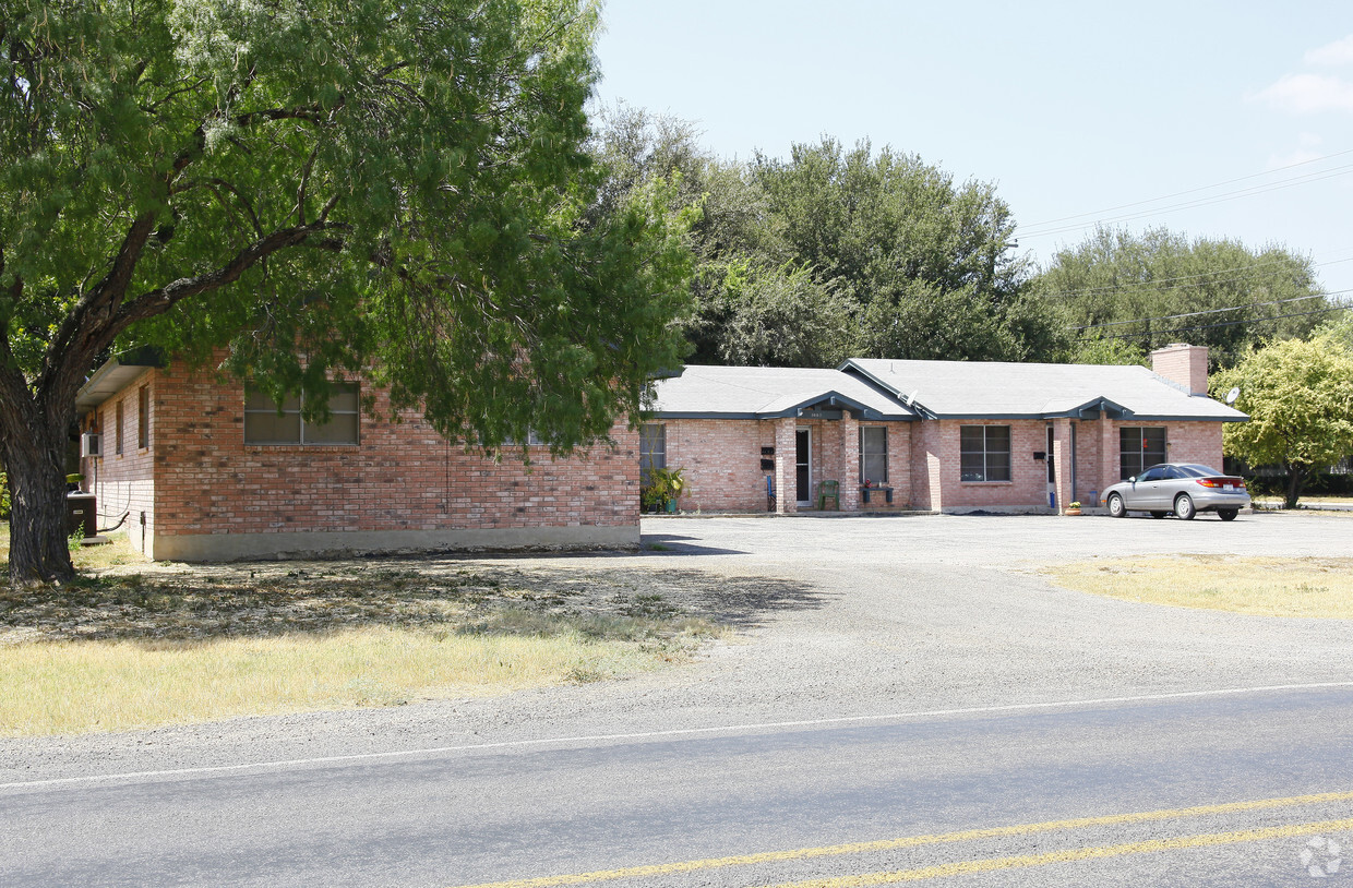 Building Photo - 3002 Avenue E