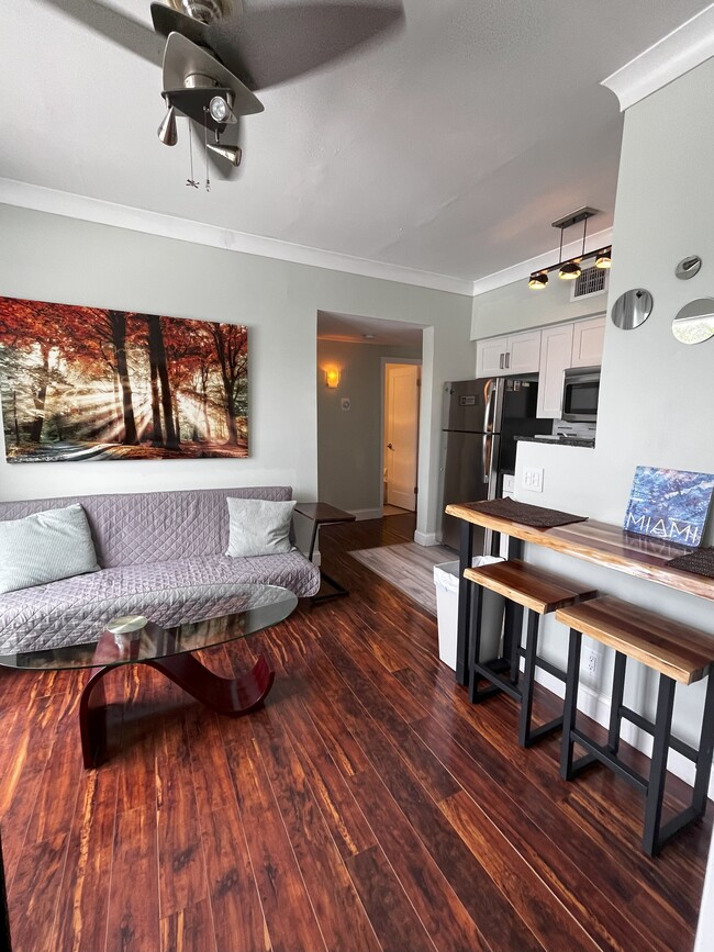 Photo - 1320 Drexel Ave Apartment