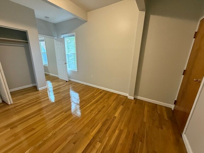 Building Photo - 15 Adams St