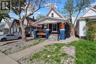 Building Photo - 324 Pierre Ave