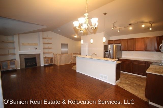 Building Photo - 3 br, 2.5 bath House - 8148 Marsha Loop