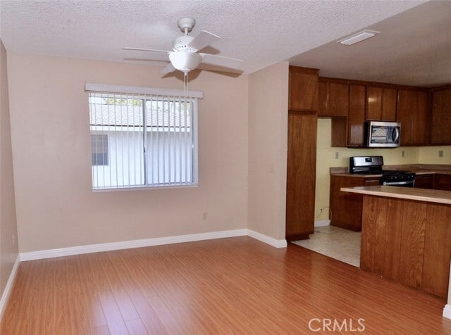 Building Photo - 2470 Coventry Cir