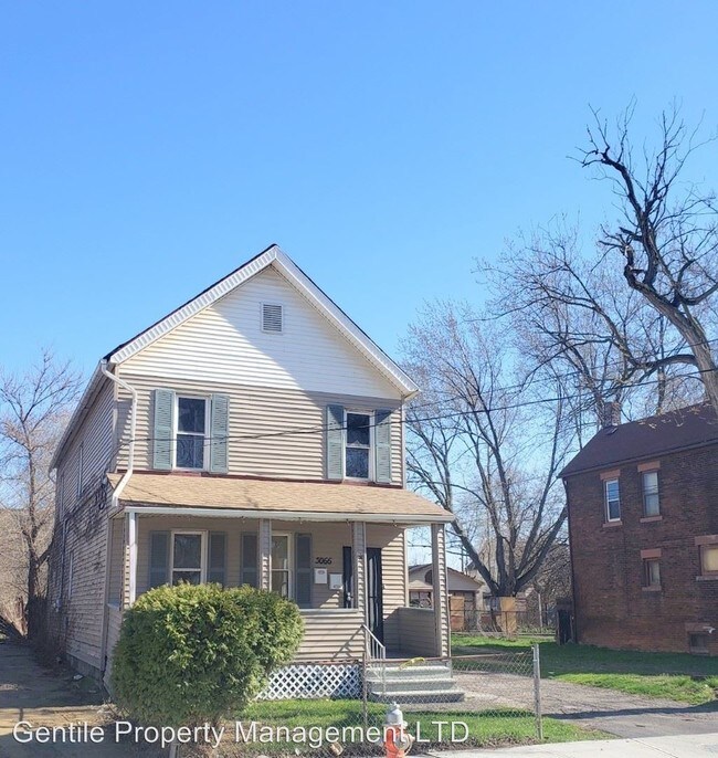 Building Photo - 5066 Pershing Ave