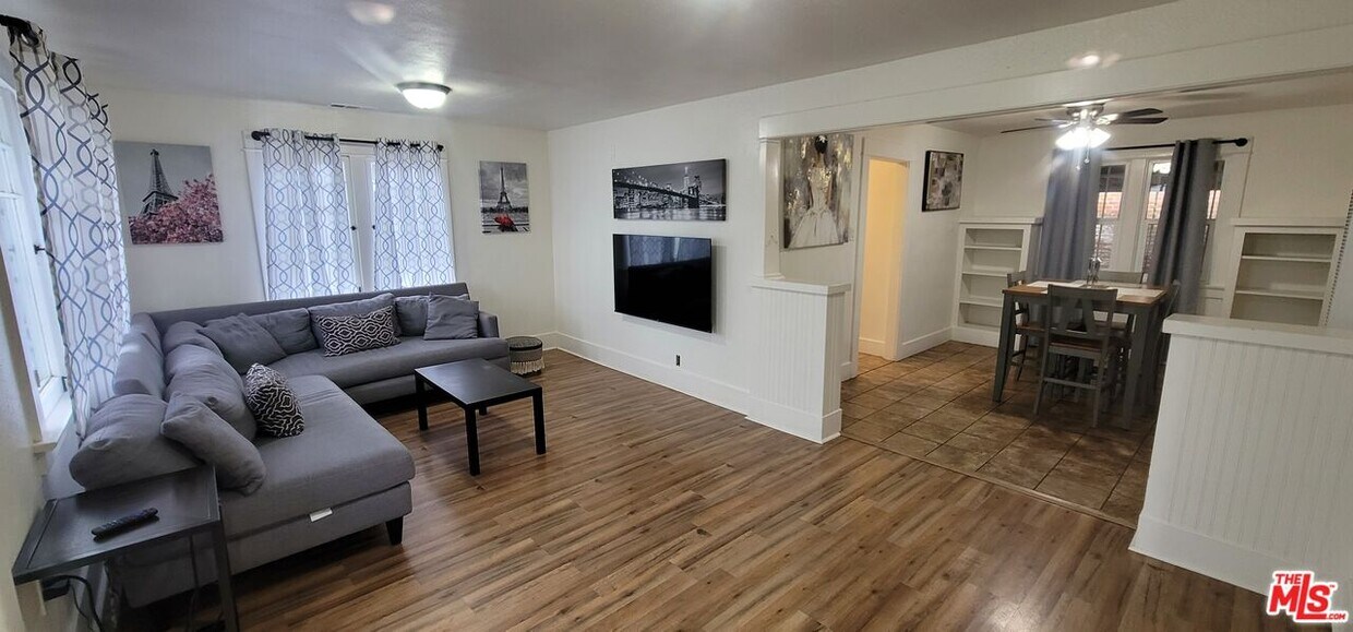 Foto principal - 16508 S Menlo Ave