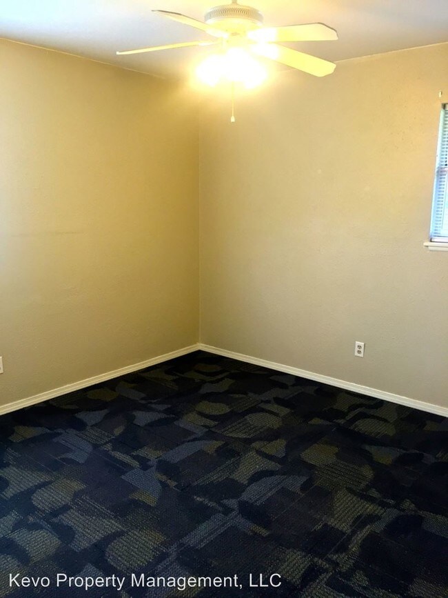 Building Photo - 503 NW 29th St