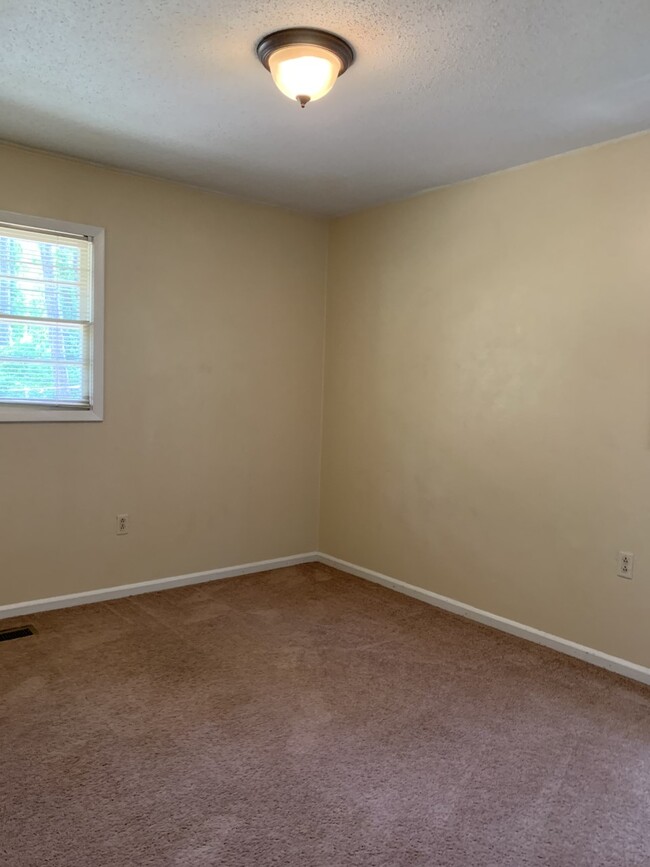 3rd bedroom - 3605 Goff St