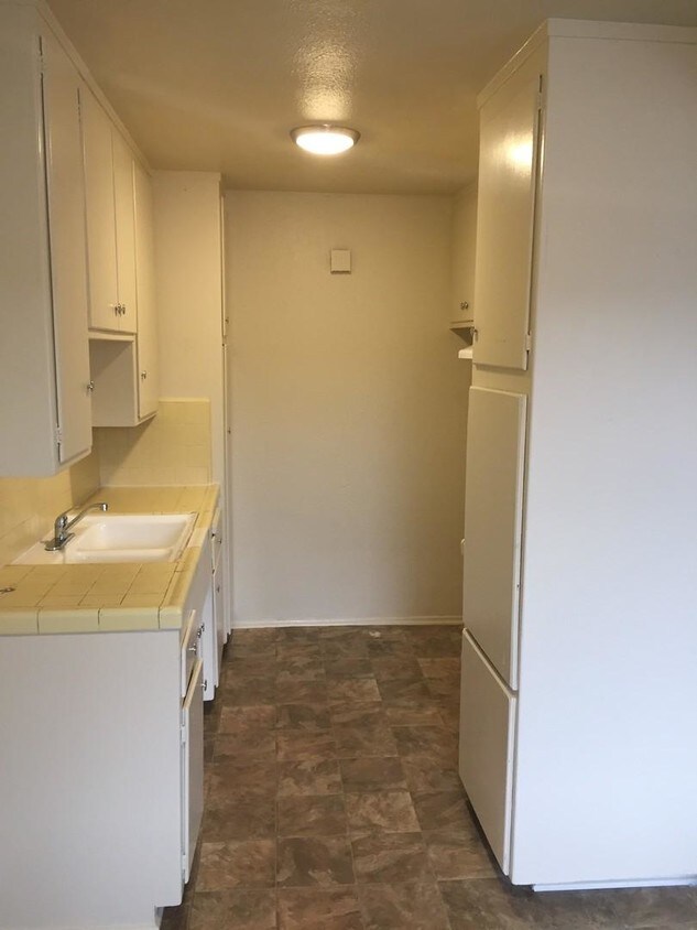 Primary Photo - 1 bedroom in Gardena CA 90247