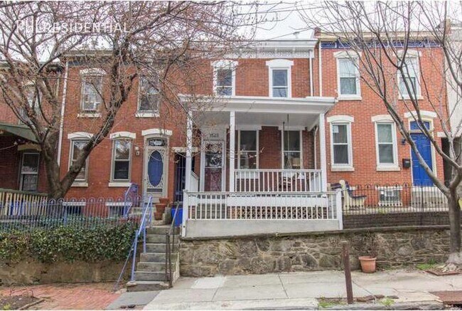 Building Photo - 3523 Sunnyside Avenue