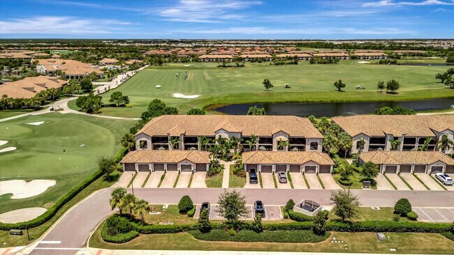 Foto del edificio - 5720 Palmer Cir