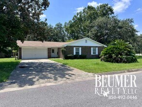 Building Photo - 12295 Havburg Dr