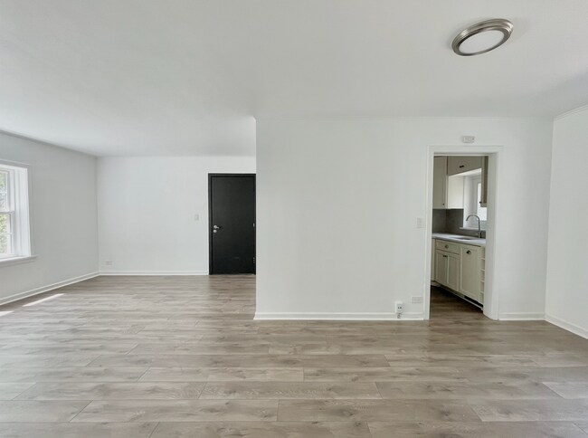 Foto del edificio - 2610 Bennett Ave