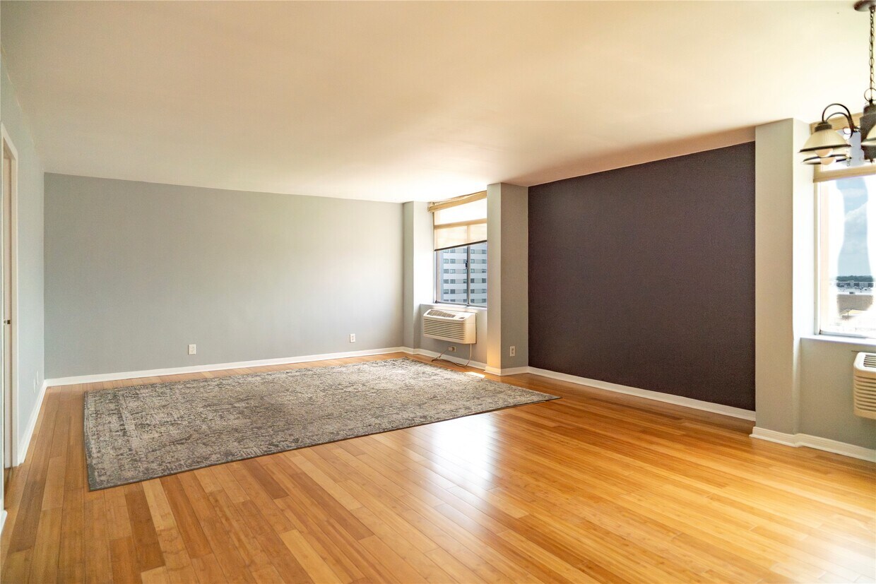 Foto del edificio - 7510 Hornwood Dr