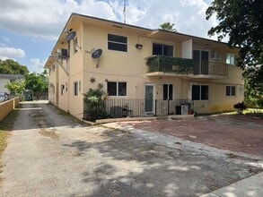 Building Photo - 1945 NW 29th St